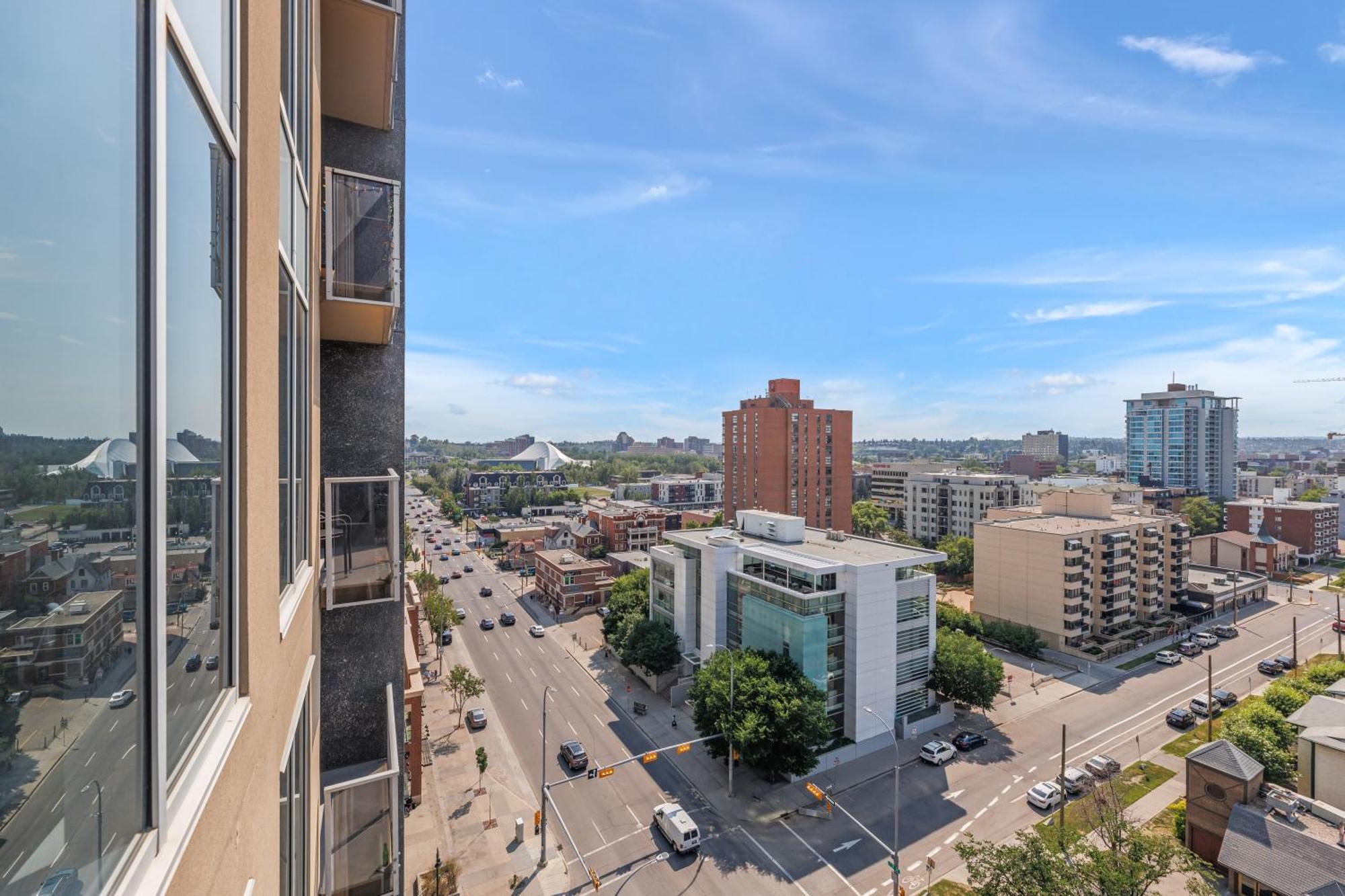 Heart Of Downtown Calgary Spacious Luxury Condo With Stunning Views And Premium Amenities ภายนอก รูปภาพ