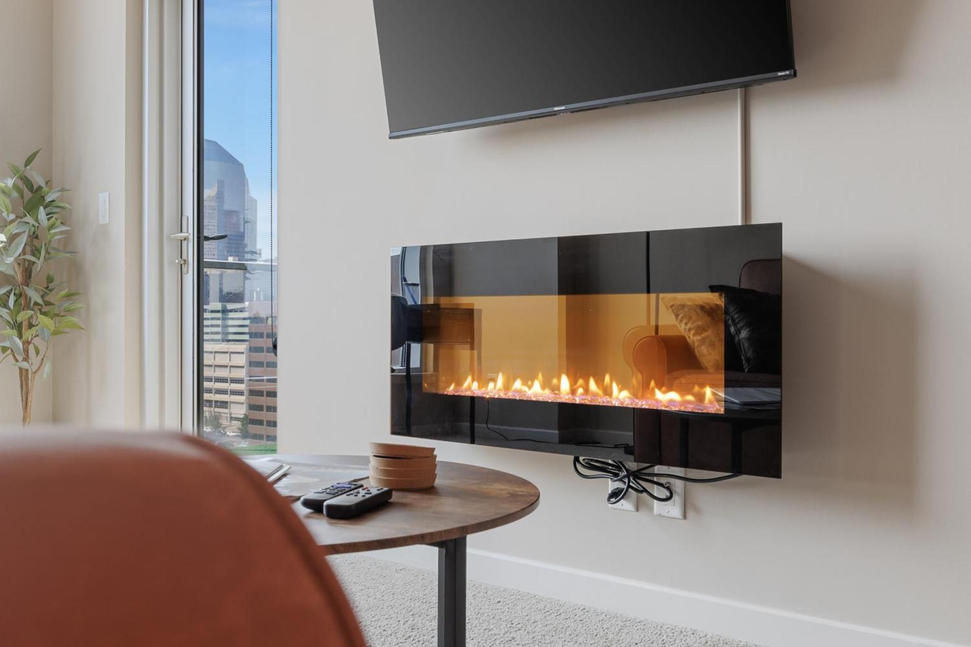 Heart Of Downtown Calgary Spacious Luxury Condo With Stunning Views And Premium Amenities ภายนอก รูปภาพ