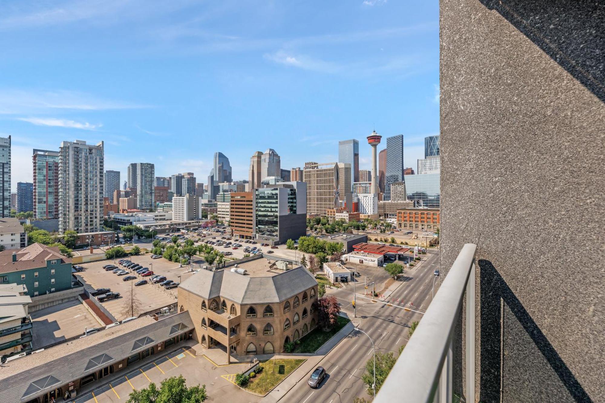 Heart Of Downtown Calgary Spacious Luxury Condo With Stunning Views And Premium Amenities ภายนอก รูปภาพ